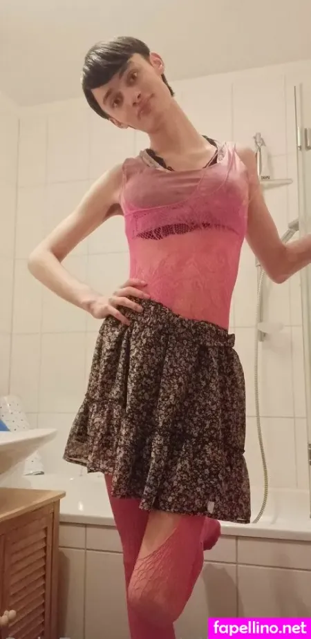 Alicialiniquinn OnlyFans Thumbnail #X4kIJS4dpz