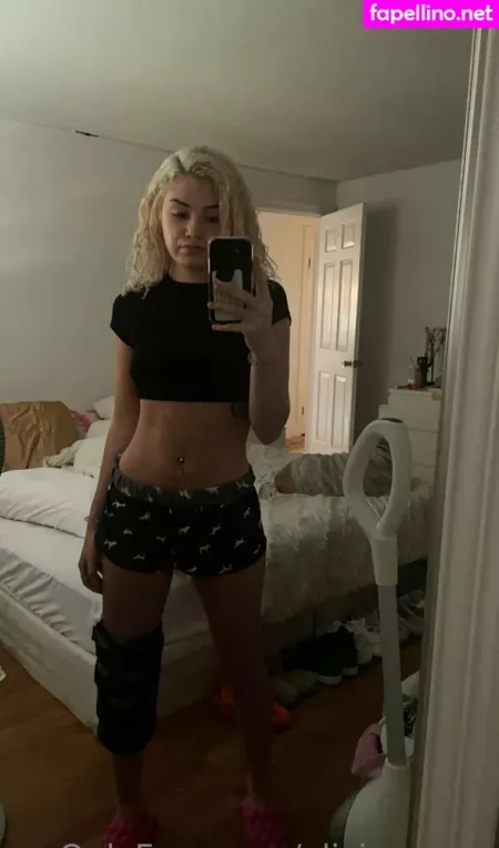 Aliciamayer OnlyFans Thumbnail #pWYuscq2Da