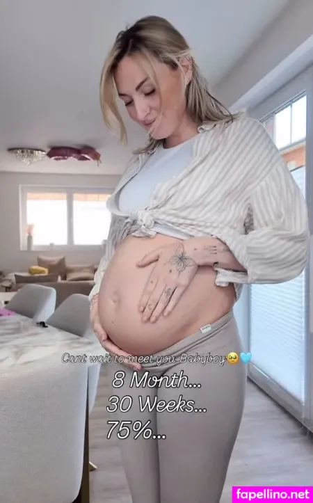 Aliciasmomlife OnlyFans Thumbnail #2Nj2gFg2Pl
