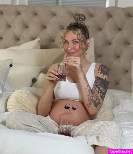 Aliciasmomlife OnlyFans Thumbnail #LM1WDLe5Bj