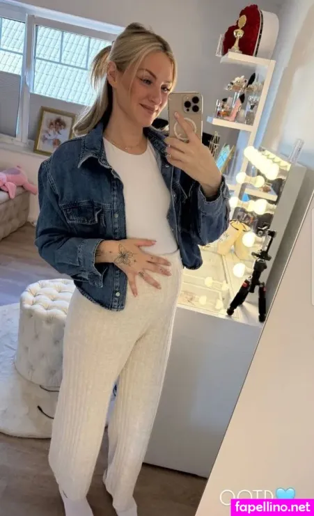 Aliciasmomlife OnlyFans Thumbnail #zVcm1nAths