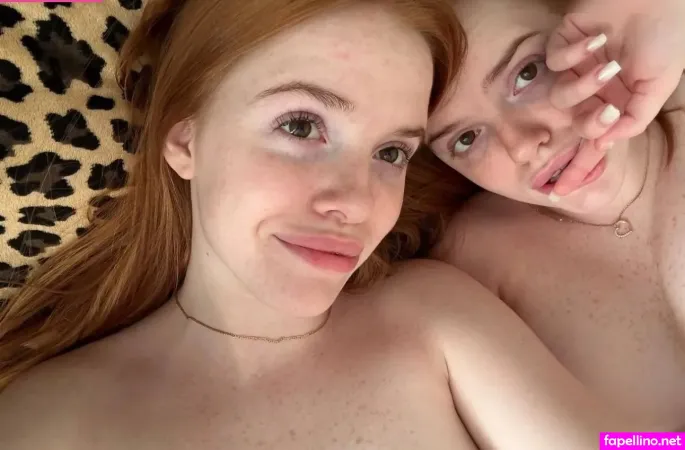 Aliciehotty Amp Emiliacutie OnlyFans Thumbnail #1ZEnQUUpo9
