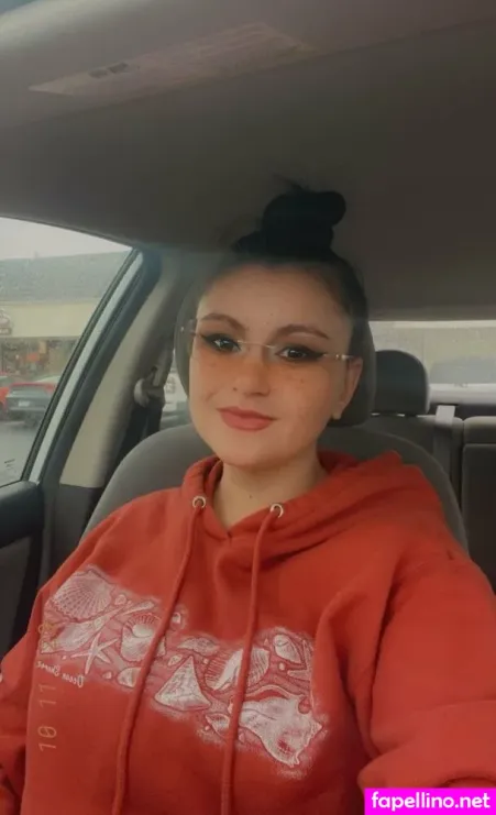 Alienartqueenfree OnlyFans Thumbnail #1NT2E2sZp7