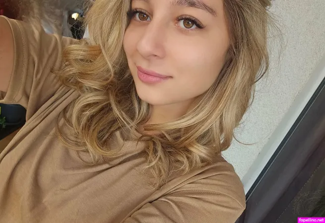 Alieness OnlyFans Thumbnail #li7DL73Psh