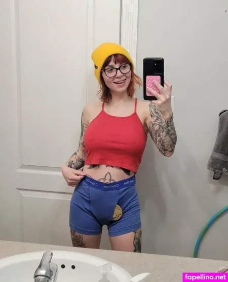 Alientrashkitty69 OnlyFans Thumbnail #05ALymHG2H