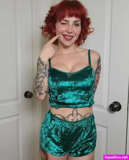Alientrashkitty69 OnlyFans Thumbnail #5n6jKyPixf