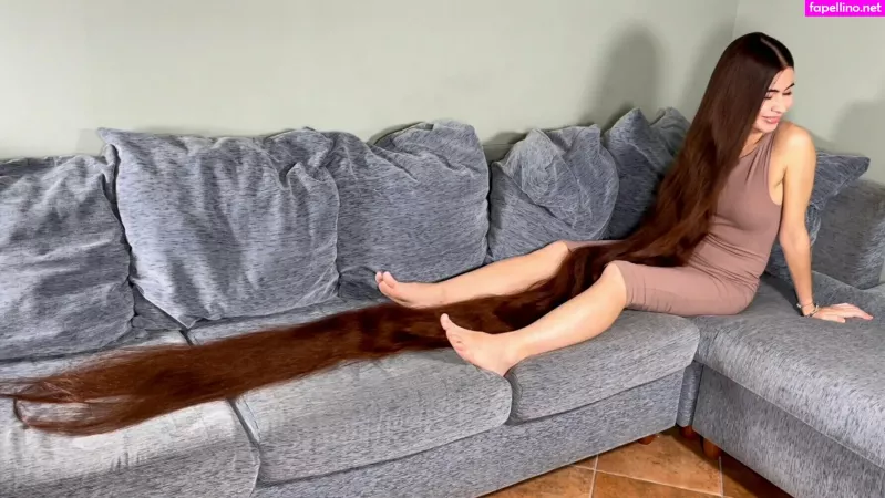 Aliia More OnlyFans Thumbnail #QIiWjbvBA0