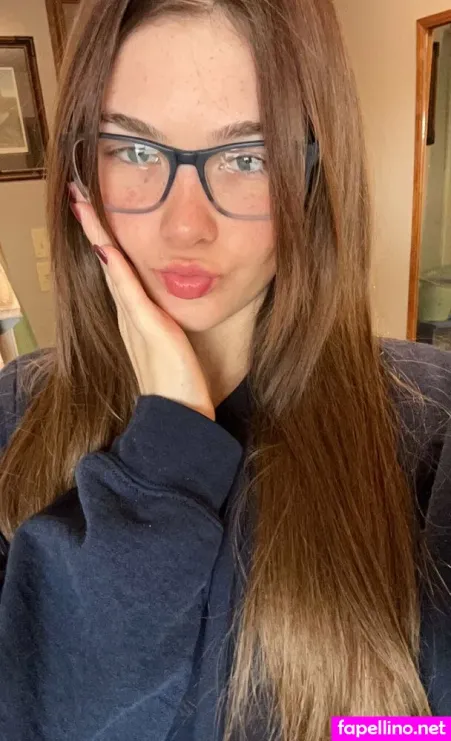 Aliii1123 OnlyFans Thumbnail #CC1NLHwsA5