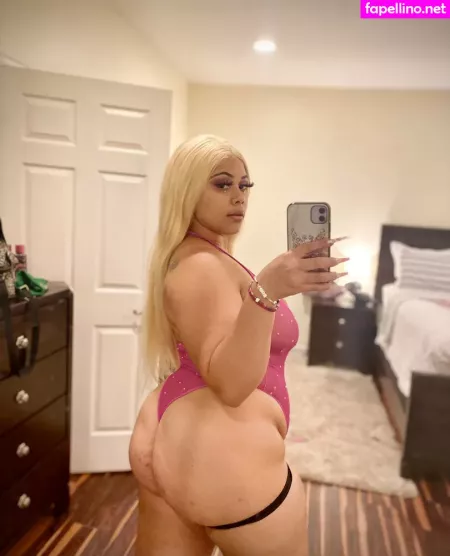 Aliiicouture26 OnlyFans Thumbnail #amouseuAl7