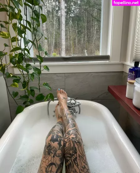 Aliinwunderland OnlyFans Thumbnail #LVlaOjUepq