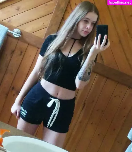 Alildore OnlyFans Thumbnail #2cgN37Llt3