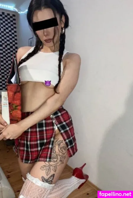 Alina Altona OnlyFans Thumbnail #o76nGZfiDH