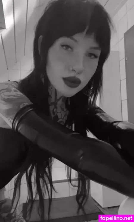 Alina Benson Alinabnsn OnlyFans Thumbnail #QnofSVho7h