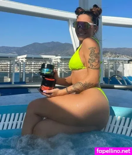 Alina Cappiello OnlyFans Thumbnail #Rqm7IWMcEY