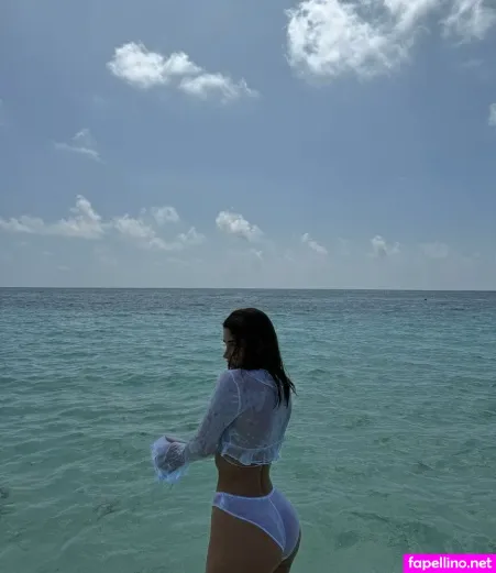 Alina Garage OnlyFans Thumbnail #RsheDLh6Vm