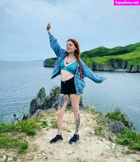 Alina Gingertail OnlyFans Thumbnail #YaC2IMs4Zo