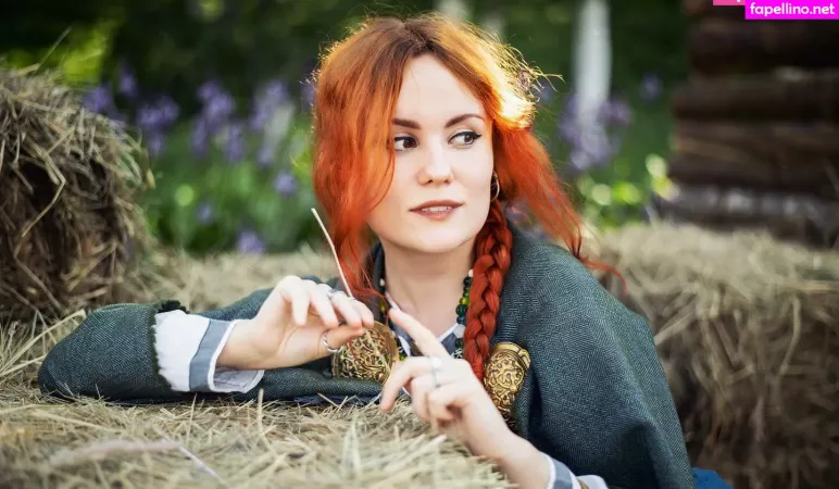 Alina Gingertail OnlyFans Thumbnail #f7ELzyp2wh