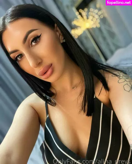 Alina Greys OnlyFans Thumbnail #NyxjWsNsji