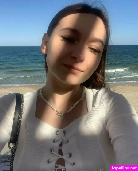 Alina Honey OnlyFans Thumbnail #zZe97Ah6fG