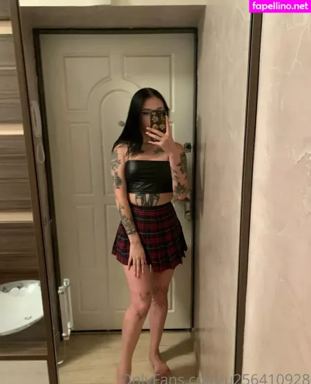 Alina Juicy B1tch OnlyFans Thumbnail #eJn0nXFSiV