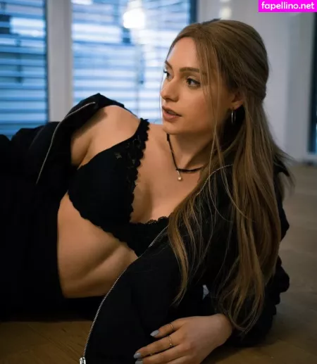 Alina Khani OnlyFans Thumbnail #IoUDKaRn5s