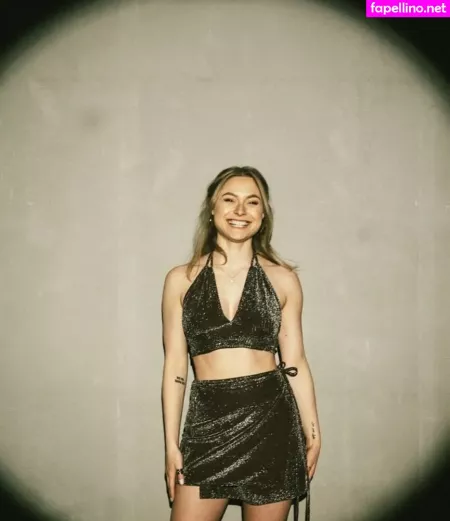 Alina Khani OnlyFans Thumbnail #c9V8ZmDL7B
