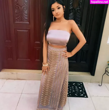 Alina M OnlyFans Thumbnail #w8LSiAYuqF