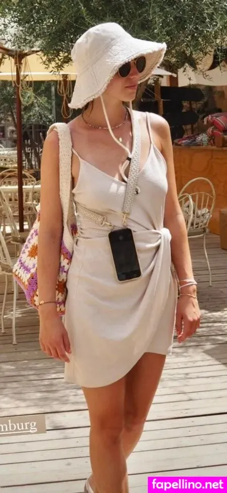 Alina Marzi OnlyFans Thumbnail #iAfMZwBE6h