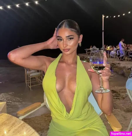 Alina Maze OnlyFans Thumbnail #f9CGQOFFDK