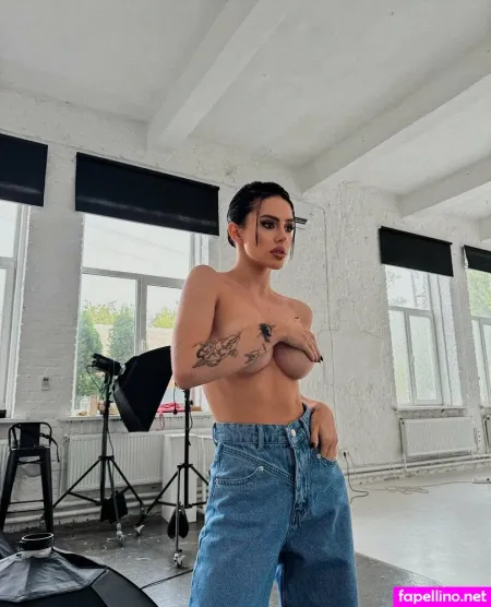 Alina Muronets OnlyFans Thumbnail #1PDsq8KnYY