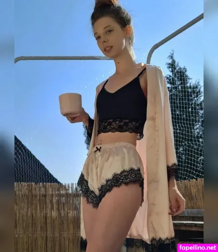 Alina Rabea OnlyFans Thumbnail #9GckNOIr6A