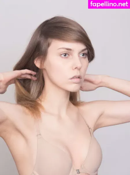 Alina Rin OnlyFans Thumbnail #oaaYPvJM7s