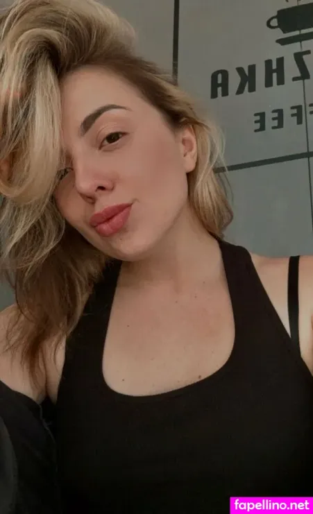 Alina Schmidt OnlyFans Thumbnail #eP8ehddxez