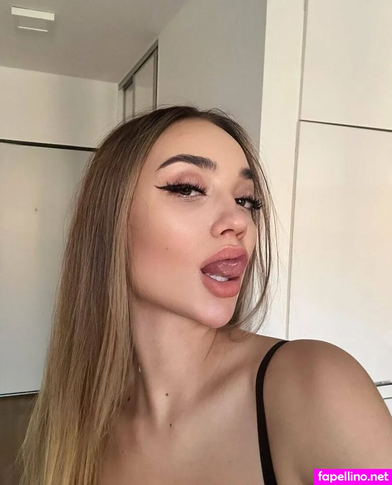alina_s_, alina_sii Nude Leaked OnlyFans Photo #kZ4isAMLXv