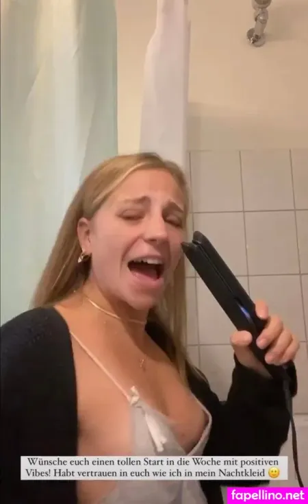Alina Sophie Holst OnlyFans Thumbnail #mQFGx6IvcQ