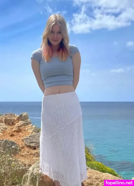 Alina Vtld OnlyFans Thumbnail #Va58hpL6nR