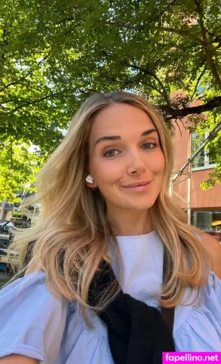 Alina Walbrun OnlyFans Thumbnail #1SYienBaQn