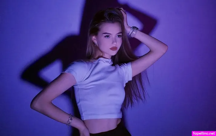 Alina Zaozerskayaaa OnlyFans Thumbnail #S74oLdfLY3
