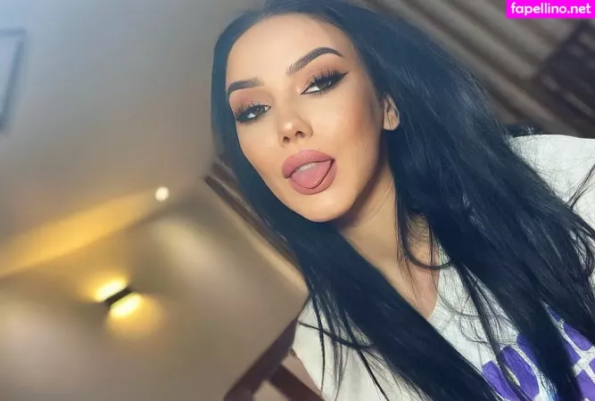 Alina03m OnlyFans Thumbnail #xF9exlxSU1