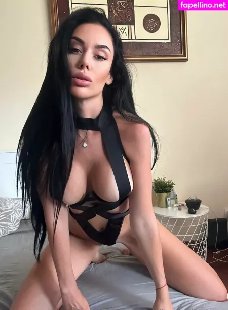 Alinaboobs OnlyFans Thumbnail #SW2YMvIstw