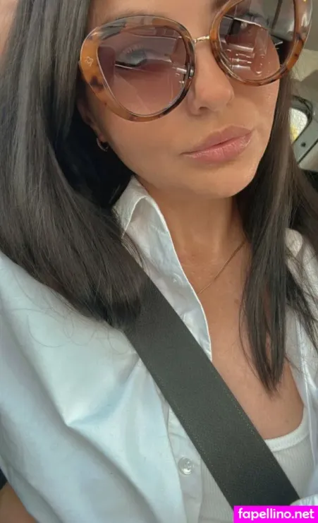 Alinagreen Main Profile Photo