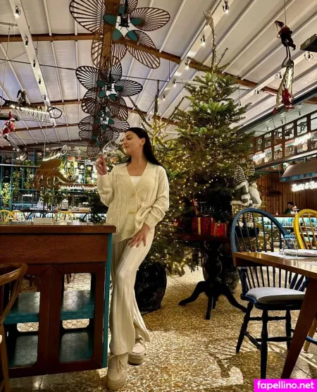 Alinagreen OnlyFans Thumbnail #9BUYIkW7HY