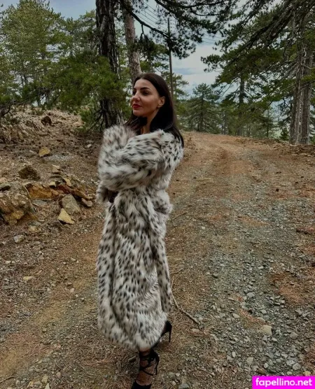 Alinagreen OnlyFans Thumbnail #ibbWv299lw