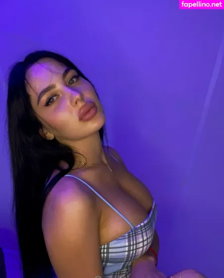 Alinagrey OnlyFans Thumbnail #hlS6OdU4m2