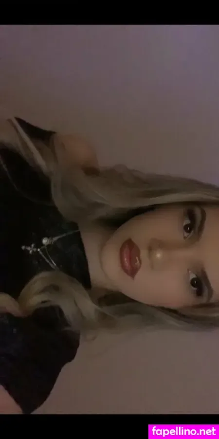 Alinagreys OnlyFans Thumbnail #DiXUCSvjAB