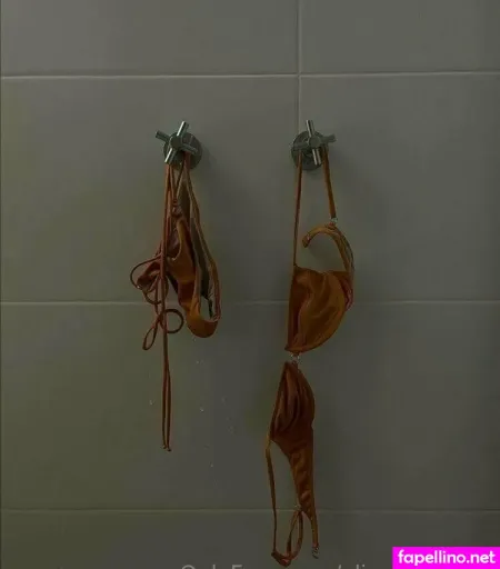 Alinakaminski OnlyFans Thumbnail #XiHYGPbnWv