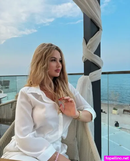 Alinaloveeeee OnlyFans Thumbnail #k0LXFVrBBj