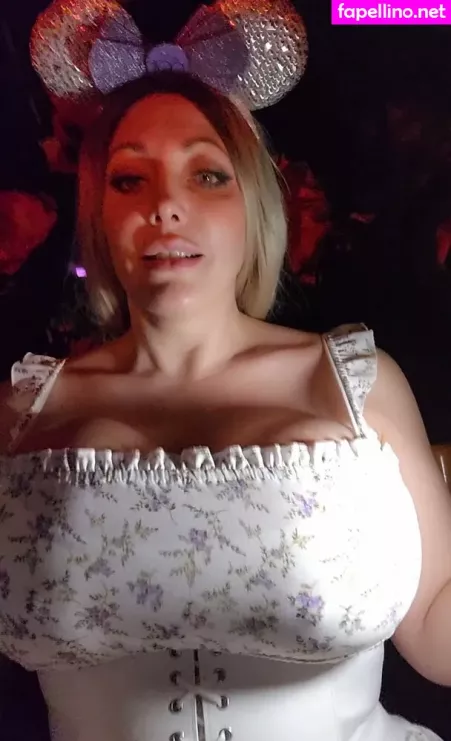 Alinamasquerade OnlyFans Thumbnail #MrhvTYOSV8