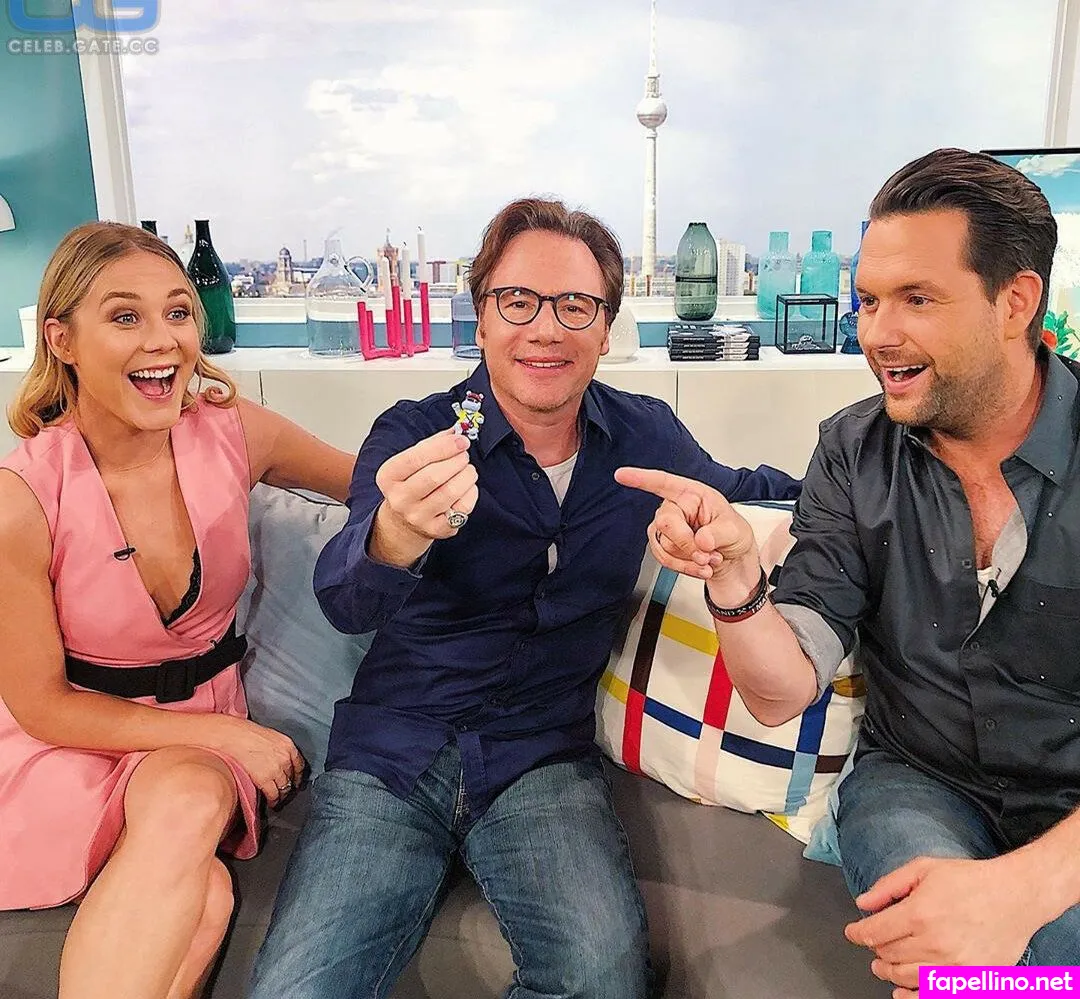 Alinamerkau Nude Leaked OnlyFans Photo #yzB44TqpWP