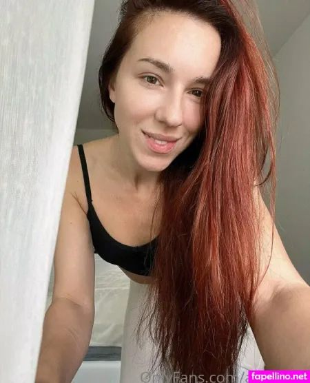 Alinamof OnlyFans Thumbnail #YUsM0ADAjy